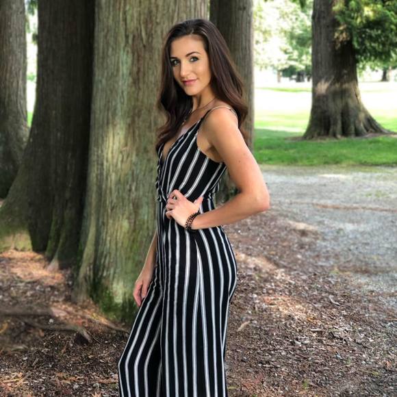 Meet your Posher, Alex - Picture 1 of 1